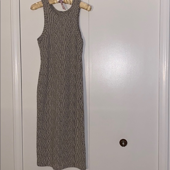Women Stretchy dress - Picture 8 of 9